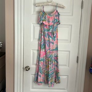 Worn once, Lilly Pulitzer size 8-10 girls, great condition. Smoke free